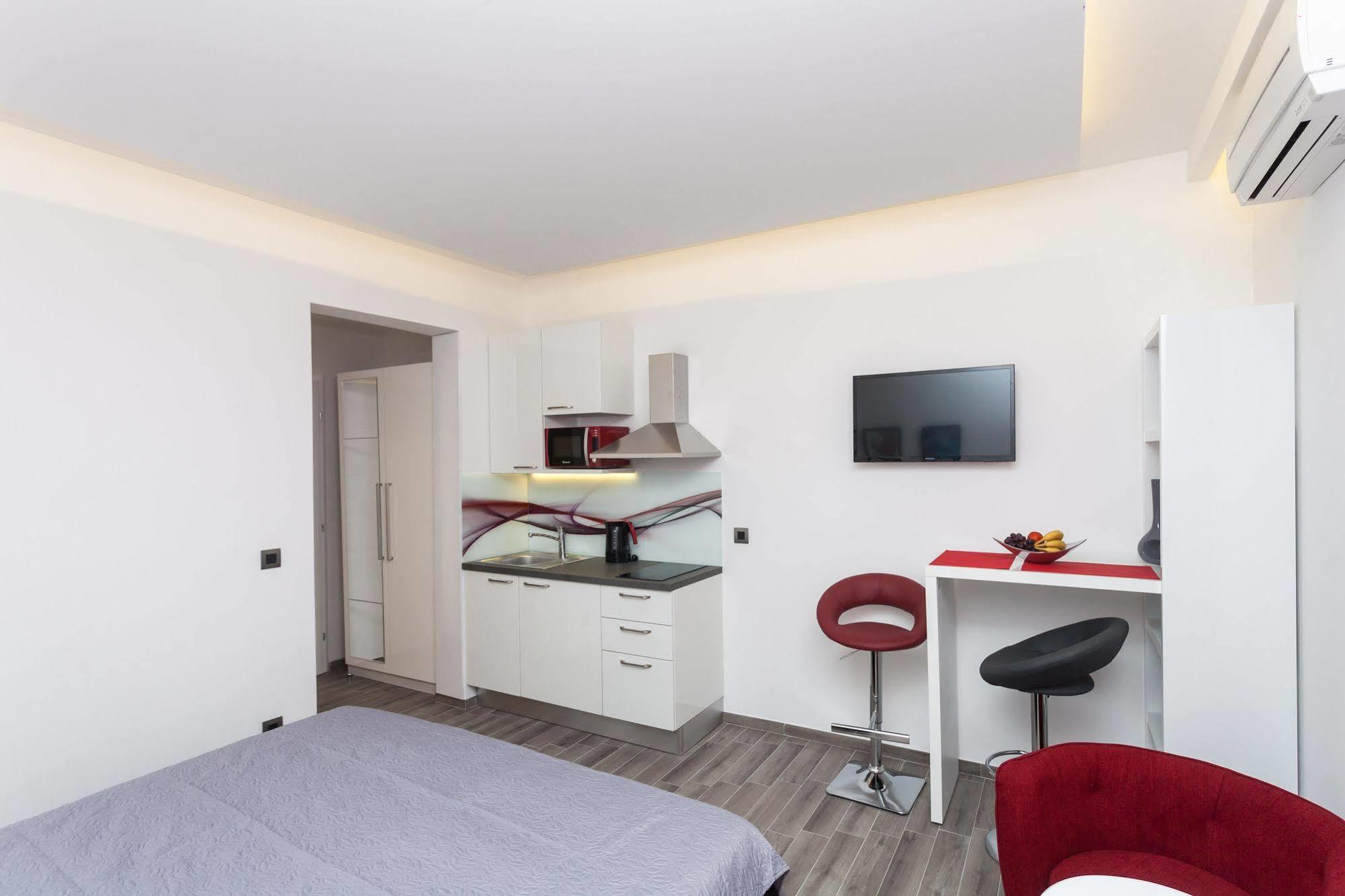 Apartma Peragro *
